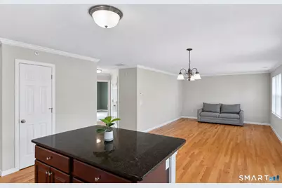 27 Riverview Court #27, Brookfield, CT 06804 - Photo 6