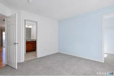 27 Riverview Court #27, Brookfield, CT 06804 - Photo 18