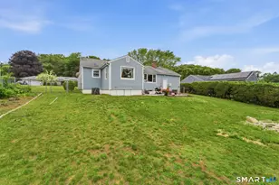 10 Miller Ave, Waterford, CT 06375 - Photo 32
