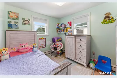 10 Miller Avenue, Waterford, CT 06375 - Photo 20