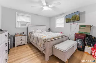 10 Miller Ave, Waterford, CT 06375 - Photo 18