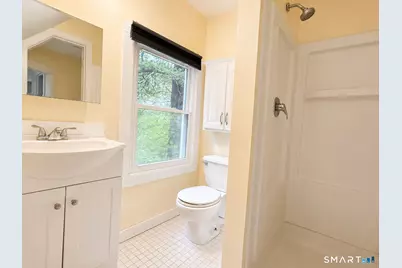 5 Florence Street, West Haven, CT 06516 - Photo 16