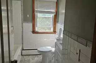 71 Prospect St, Middletown, CT 06457 - Photo 8