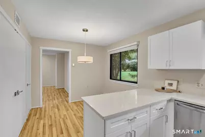972 Heritage Village #B, Southbury, CT 06488 - Photo 10