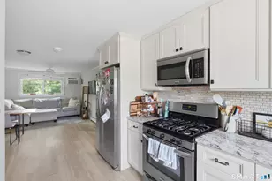 72 Evergreene, Wallingford, CT 06492 - Photo 6