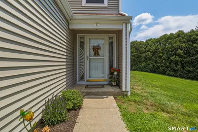 51 Brentwood Drive #51, Wallingford, CT 06492 - Photo 2