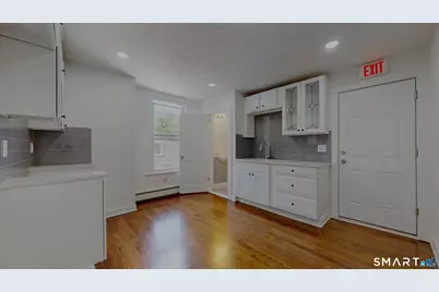 24 Bond Street, Hartford, CT 06114 - Photo 14