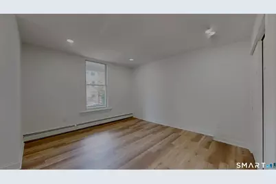 24 Bond Street, Hartford, CT 06114 - Photo 18