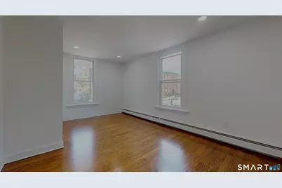 24 Bond Street, Hartford, CT 06114 - Photo 10