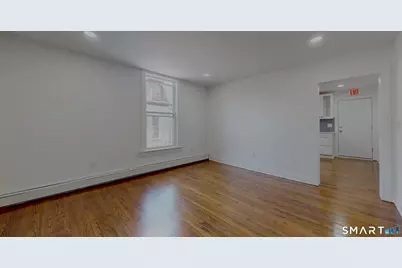 24 Bond Street, Hartford, CT 06114 - Photo 4