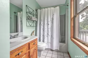 9 Benz St, Ansonia, CT 06401 - Photo 24