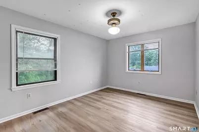 9 Benz Street, Ansonia, CT 06401 - Photo 20