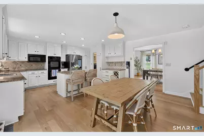16 Founders Way, Monroe, CT 06468 - Photo 10