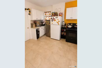 137-139 Babcock Street, Hartford, CT 06106 - Photo 12