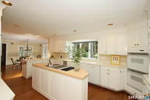 45 Longview Rd, Avon, CT 06001 - Photo 16