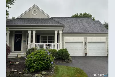 4 Kimberwick Court #4, Middlebury, CT 06762 - Photo 2