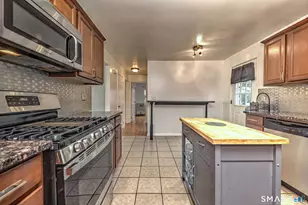 297-299 Summit St, New Haven, CT 06513 - Photo 10