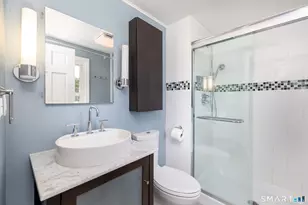 767 S Quaker Ln, West Hartford, CT 06110 - Photo 16