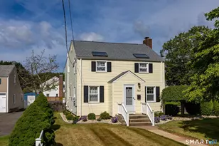 767 S Quaker Ln, West Hartford, CT 06110 - Photo 4