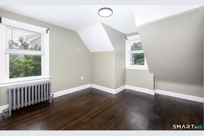 8 Georgiana Street, New London, CT 06320 - Photo 18