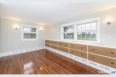 8 Georgiana Street, New London, CT 06320 - Photo 8