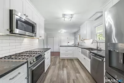 1127 East Street North, Suffield, CT 06078 - Photo 8