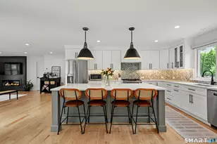14 Rockland Pl, Greenwich, CT 06831 - Photo 10