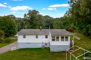 15 Fawn Hill Rd, Shelton, CT 06484 - Photo 4