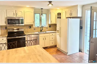 68 Princeton Street, Manchester, CT 06042 - Photo 6