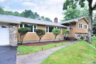 46 Butternut Rd, Manchester, CT 06040 - Photo 2