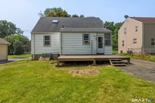 88 Englewood Ave, West Hartford, CT 06110 - Photo 4