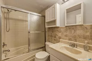 88 Englewood Ave, West Hartford, CT 06110 - Photo 18