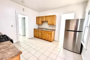 202 6th St, Bridgeport, CT 06607 - Photo 2