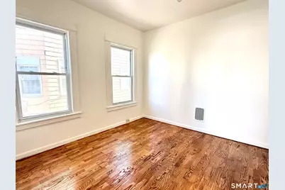 202 Sixth Street #1st Fl, Bridgeport, CT 06607 - Photo 8