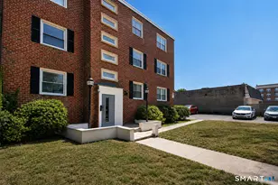 18 Sherman St, Hartford, CT 06105 - Photo 2