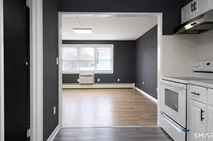 18 Sherman St, Hartford, CT 06105 - Photo 18