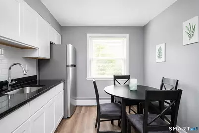 18 Sherman Street, Hartford, CT 06105 - Photo 8