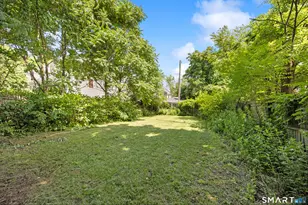 2 Hazel St, Waterbury, CT 06704 - Photo 30