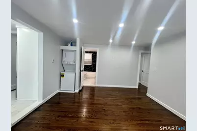 100 Holmes Avenue #1st Fl (Left door), Darien, CT 06820 - Photo 2