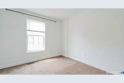 45 Daytona Street, West Haven, CT 06516 - Photo 14
