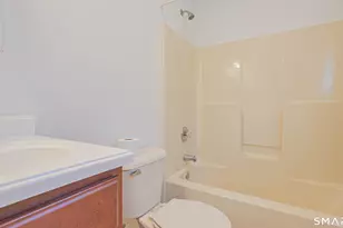45 Daytona St, West Haven, CT 06516 - Photo 12