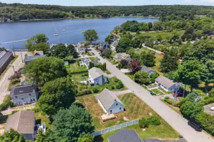 8 Pleasant St, Stonington, CT 06355 - Photo 38
