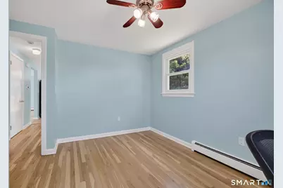 8 Pleasant Street, Stonington, CT 06355 - Photo 20