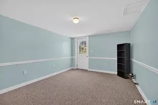 8 Pleasant St, Stonington, CT 06355 - Photo 6