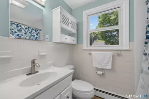 8 Pleasant St, Stonington, CT 06355 - Photo 20