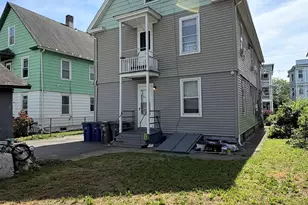 466 Hollister Ave, Bridgeport, CT 06607 - Photo 10