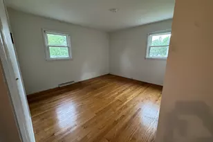 19 Covington Dr, Milford, CT 06461 - Photo 16