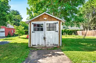 77 Commonwealth Ave, New Britain, CT 06053 - Photo 32