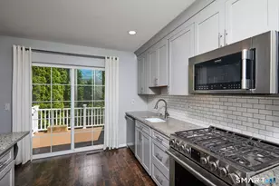 14 South St, Danbury, CT 06810 - Photo 4