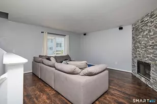 14 South St, Danbury, CT 06810 - Photo 6